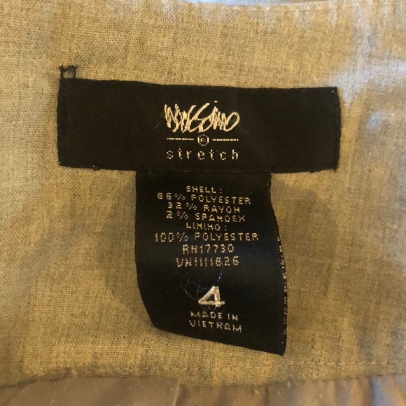 Good condition! Light heather gray pencil skirt. - Picture 3 of 3